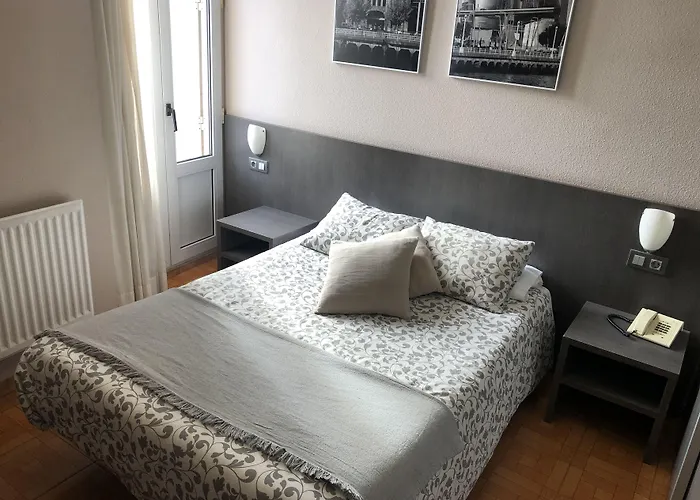 Ripa Ξενοδοχείο *